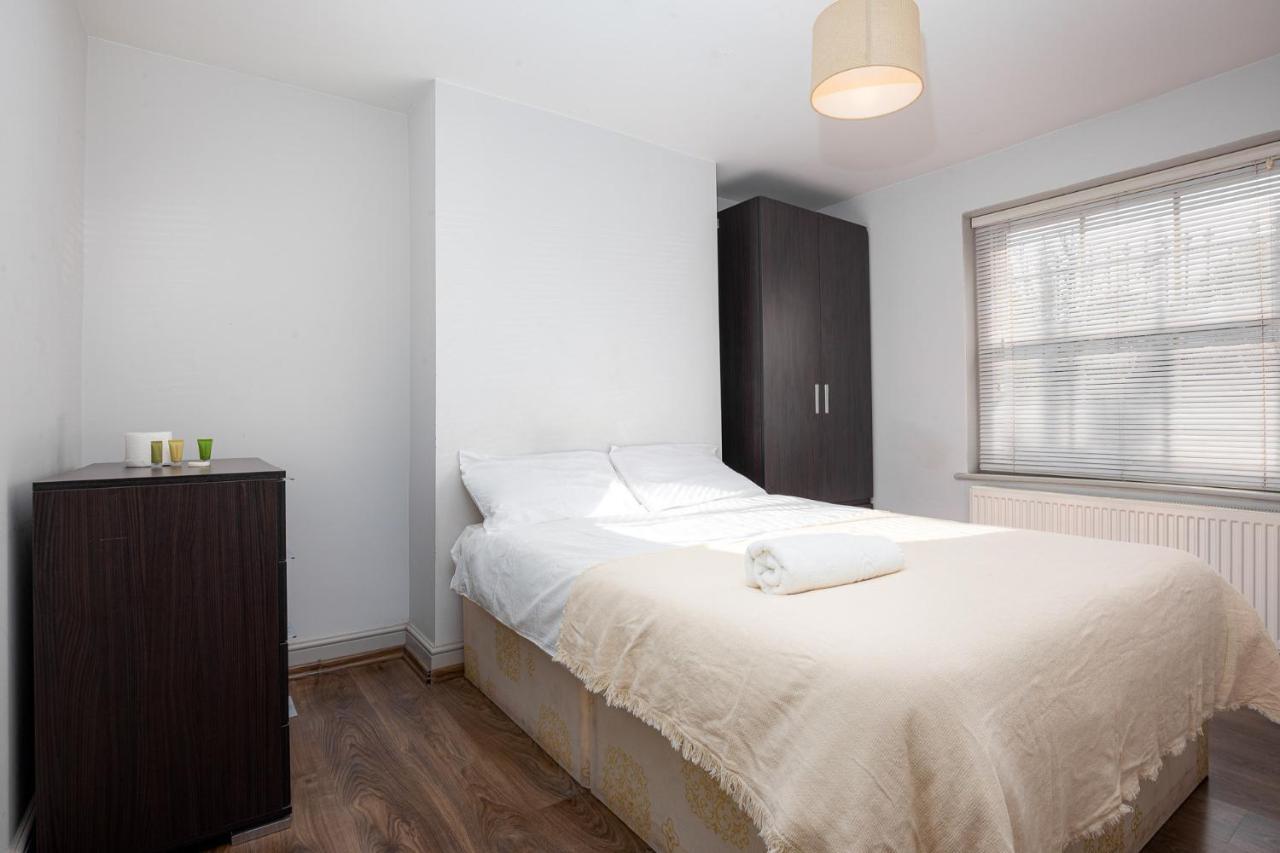 Clemence Street - Deluxe Guest 1 Maison d'hôtes